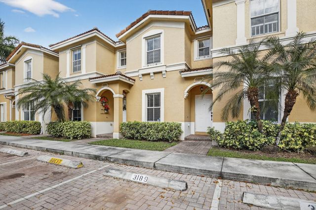 3189 SW 128th Way 133, Hollywood, FL 33027
