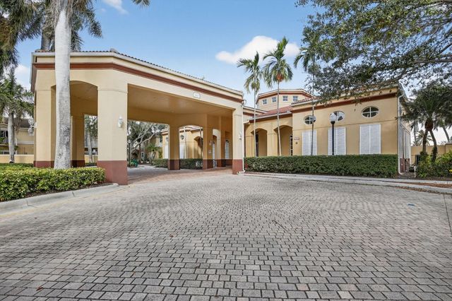 3189 SW 128th Way 133, Hollywood, FL 33027