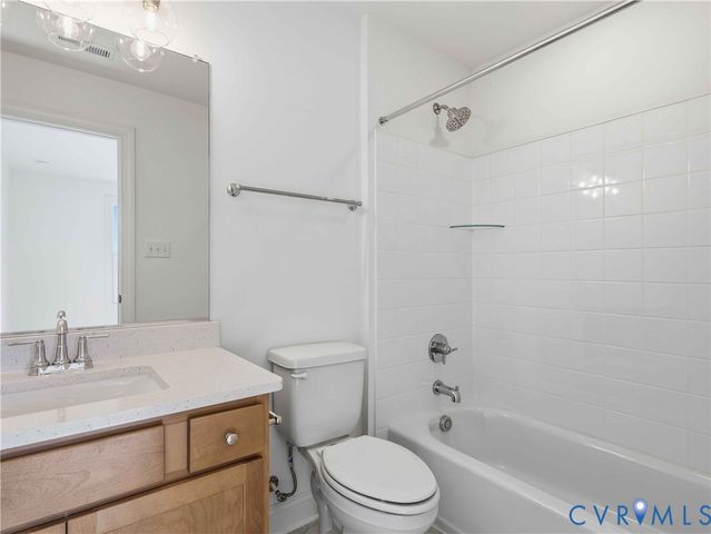 18218 Well House Ter, Moseley, VA 23120