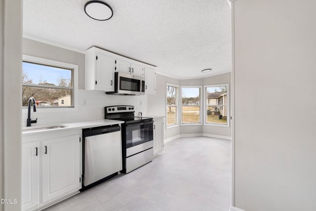 1410 Darby Drive, Raeford, NC 28376