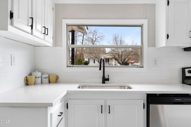 1410 Darby Drive, Raeford, NC 28376