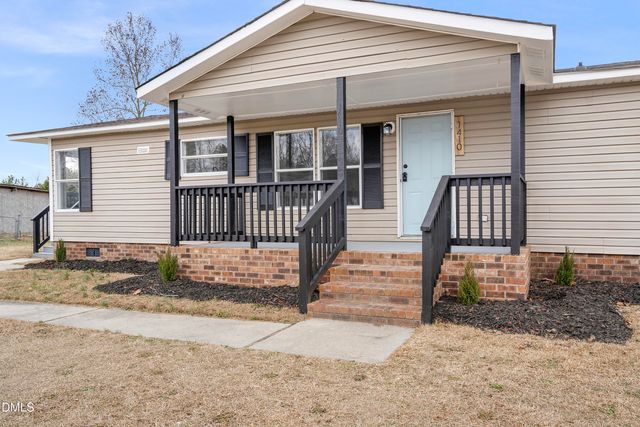 1410 Darby Drive, Raeford, NC 28376