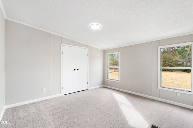 1410 Darby Drive, Raeford, NC 28376