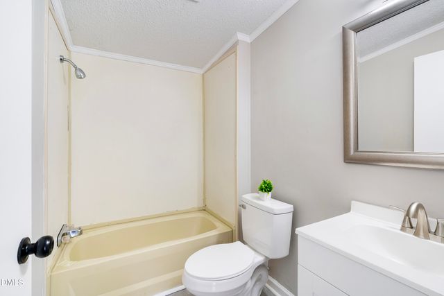 1410 Darby Drive, Raeford, NC 28376