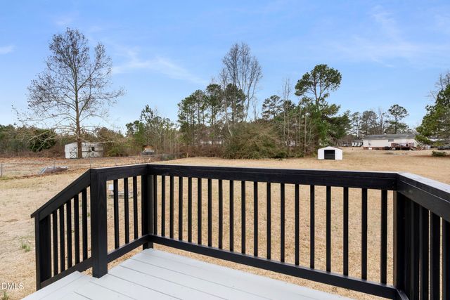 1410 Darby Drive, Raeford, NC 28376