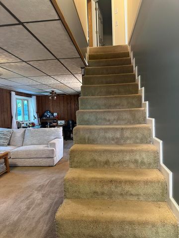 3422 E 74th Avenue, Merrillville, IN 46410