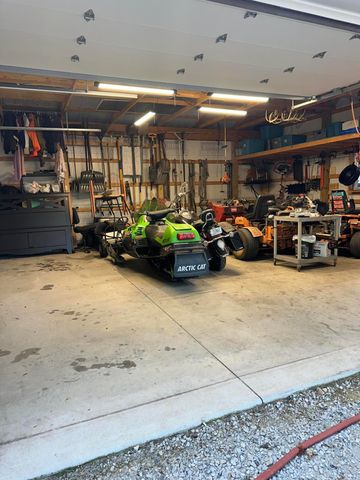 3422 E 74th Avenue, Merrillville, IN 46410
