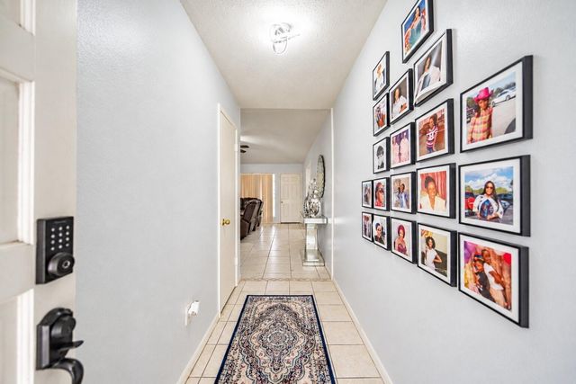 10550 Towneview Drive, Sugar Land, TX 77498