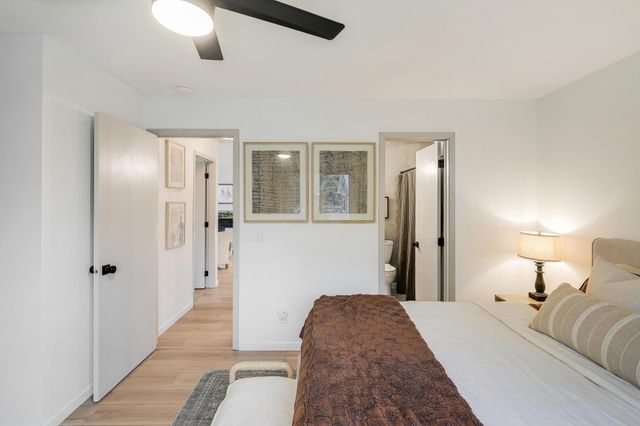 15620 47th Avenue N, Plymouth, MN 55446