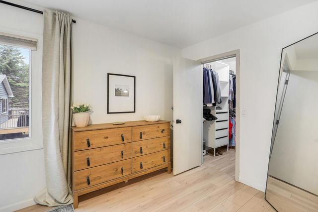 15620 47th Avenue N, Plymouth, MN 55446