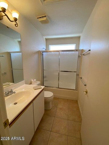 1461 E LA COSTA Drive, Chandler, AZ 85249