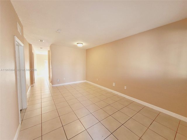 2903 SE 17th Ave 106, Homestead, FL 33035