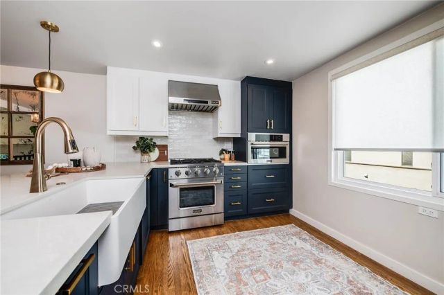 340 N Clybourn Avenue, Burbank, CA 91505
