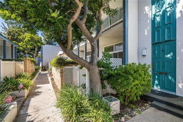 340 N Clybourn Avenue, Burbank, CA 91505