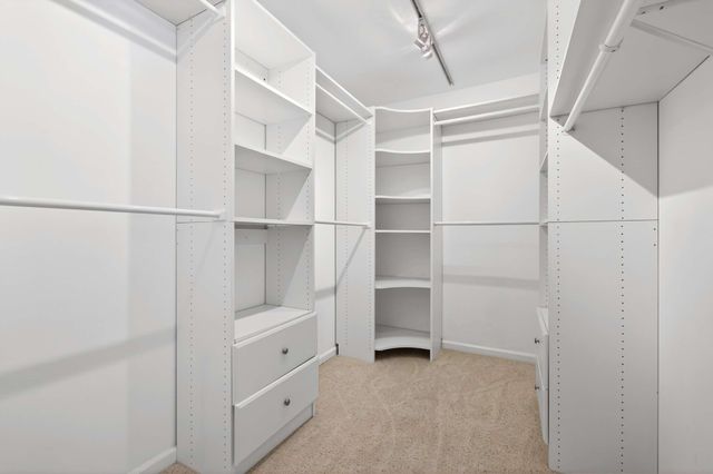 232 Pebble Glen Dr, Franklin, TN 37064