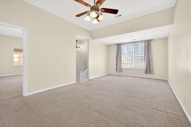 232 Pebble Glen Dr, Franklin, TN 37064