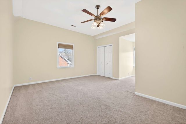 232 Pebble Glen Dr, Franklin, TN 37064