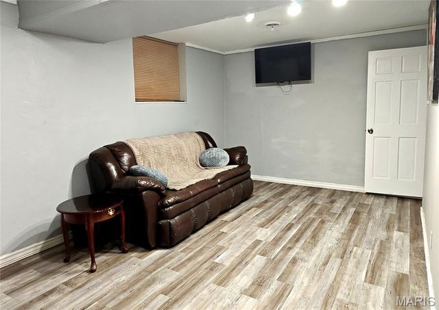 9601 Lifford Court, St Louis, MO 63136