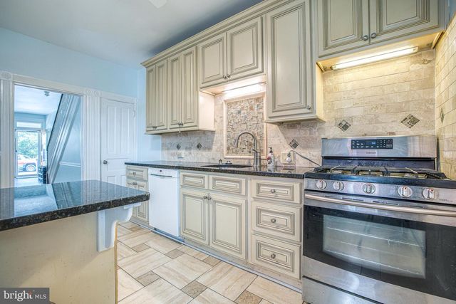 116 PEARL ST, Lancaster, PA 17603