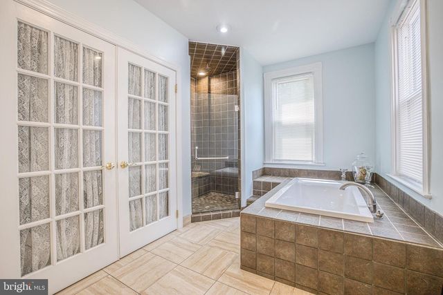 116 PEARL ST, Lancaster, PA 17603