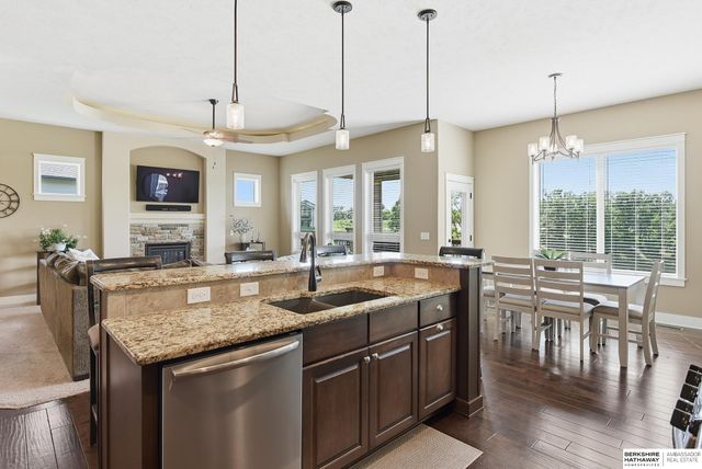 708 S Lakeview Way, Ashland, NE 68003