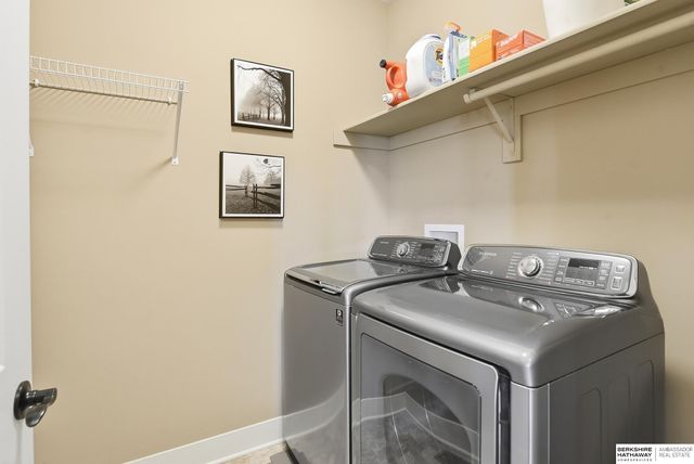 708 S Lakeview Way, Ashland, NE 68003
