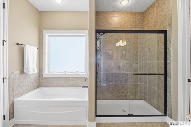 708 S Lakeview Way, Ashland, NE 68003
