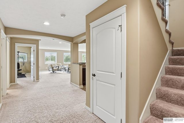 708 S Lakeview Way, Ashland, NE 68003