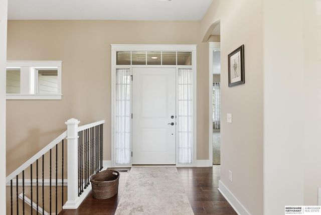 708 S Lakeview Way, Ashland, NE 68003