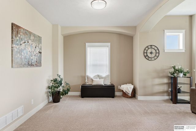 708 S Lakeview Way, Ashland, NE 68003