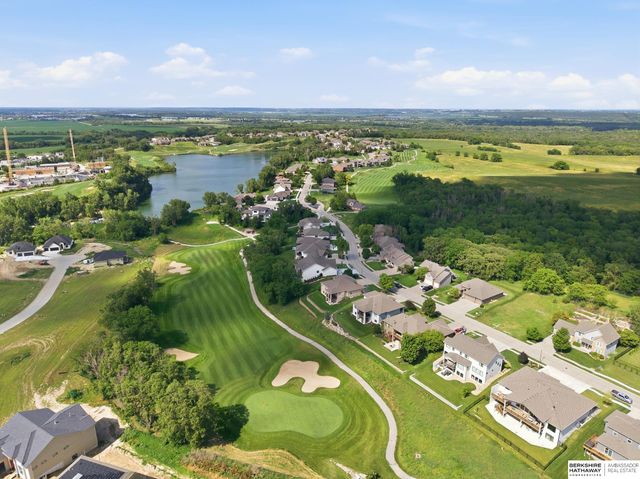 708 S Lakeview Way, Ashland, NE 68003