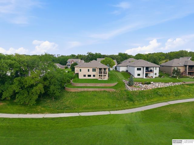 708 S Lakeview Way, Ashland, NE 68003