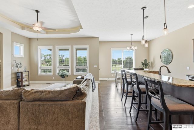 708 S Lakeview Way, Ashland, NE 68003