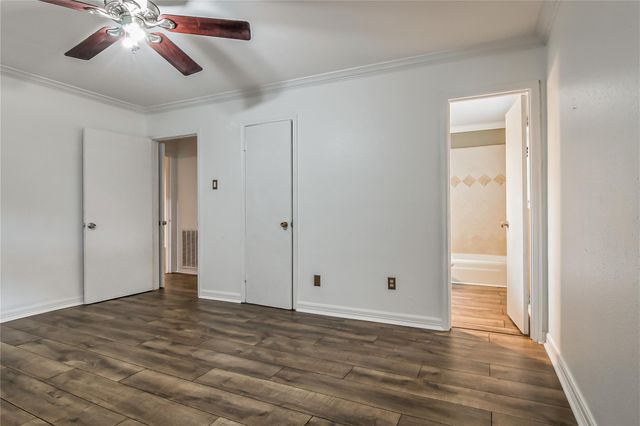 2009 N Palm Court, Pasadena, TX 77502