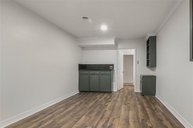 2009 N Palm Court, Pasadena, TX 77502