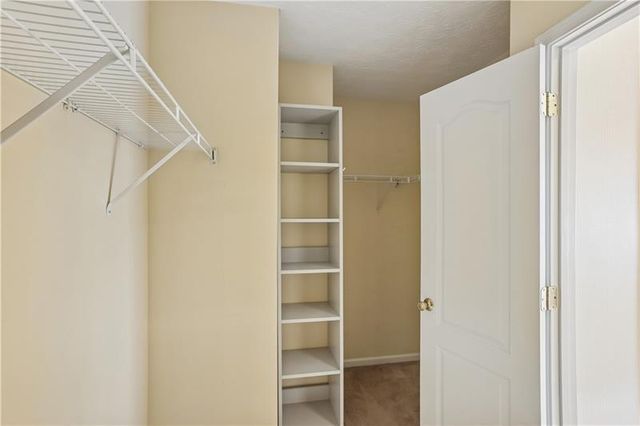 260 Wildcat Lake Dr, Lawrenceville, GA 30043