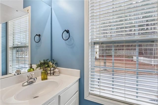 260 Wildcat Lake Dr, Lawrenceville, GA 30043