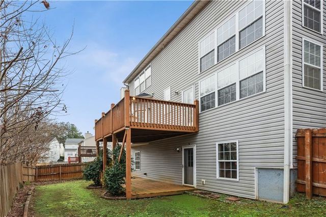 260 Wildcat Lake Dr, Lawrenceville, GA 30043