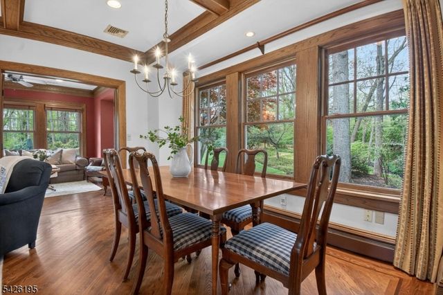 156 Pollard Rd, Mountain Lakes Boro, NJ 07046