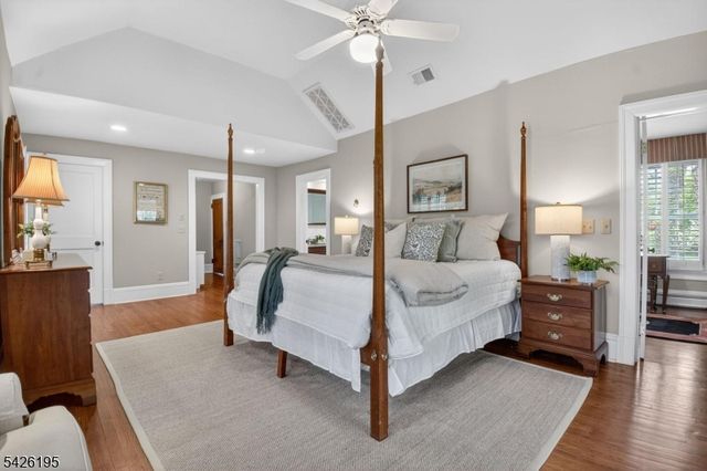 156 Pollard Rd, Mountain Lakes Boro, NJ 07046