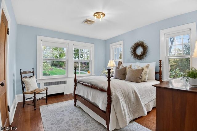 156 Pollard Rd, Mountain Lakes Boro, NJ 07046