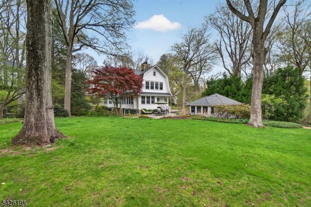 156 Pollard Rd, Mountain Lakes Boro, NJ 07046