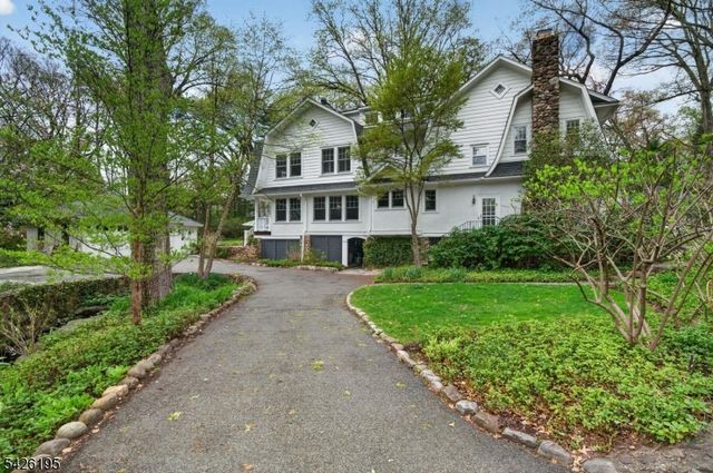 156 Pollard Rd, Mountain Lakes Boro, NJ 07046