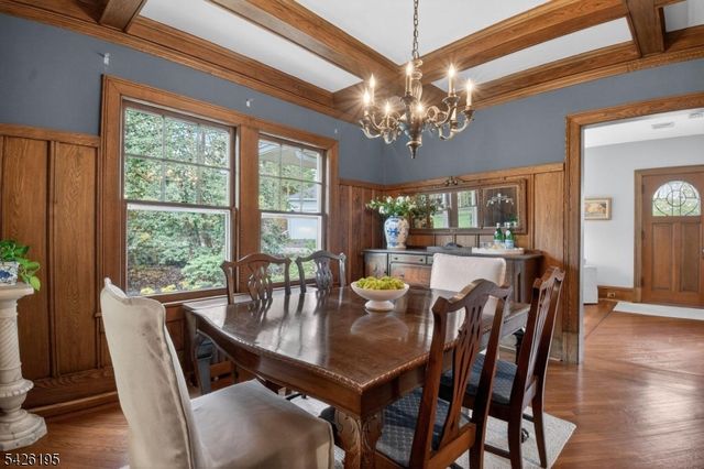 156 Pollard Rd, Mountain Lakes Boro, NJ 07046