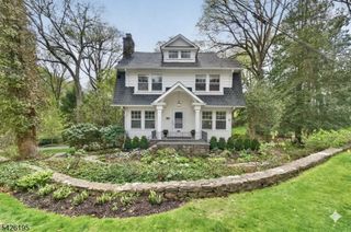 156 Pollard Rd, Mountain Lakes Boro, NJ 07046