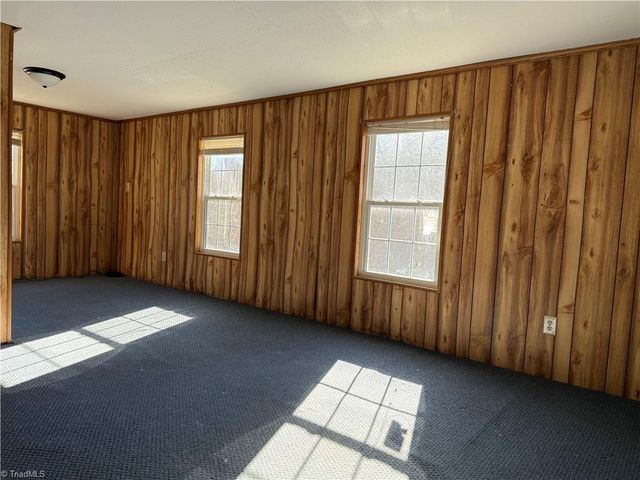 2282 Old Pipers Gap, Cana, VA 24317