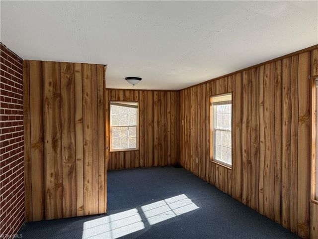 2282 Old Pipers Gap, Cana, VA 24317