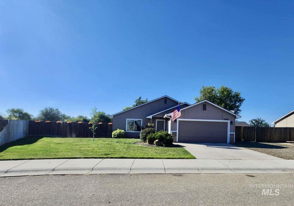1182 Dittman Dr, Emmett, ID 83617