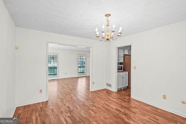 1700 Summit View Way, Snellville, GA 30078