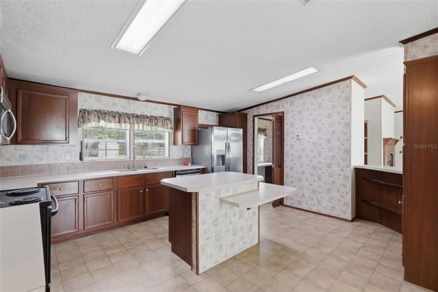 7140 ELWOOD ROAD, Zephyrhills, FL 33540